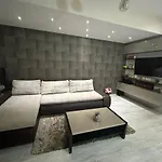 Apartment Andra *