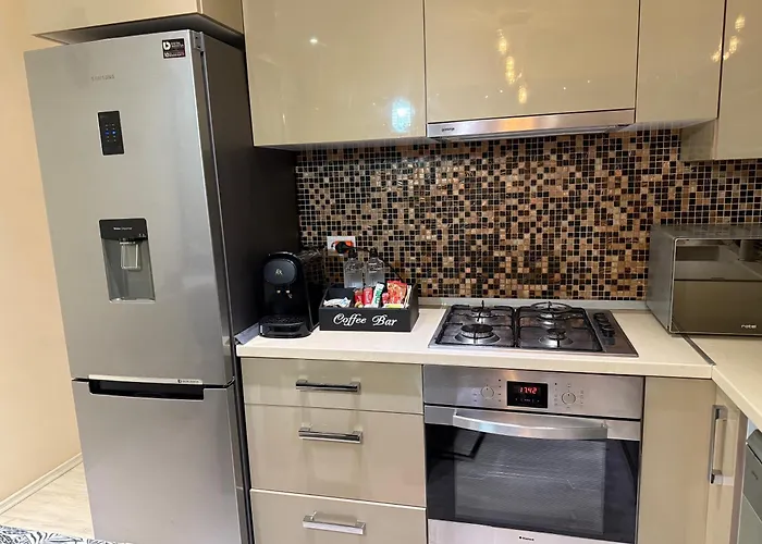 شقة Andra كرايوفا